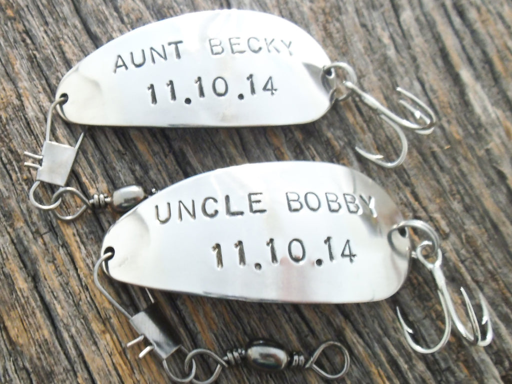 Aunt Gift for Uncle Wedding Day for Family of the Bride Groom Personalized Fishing Lures Fathers Day Best Dad Birthday Gift for Men Parents
