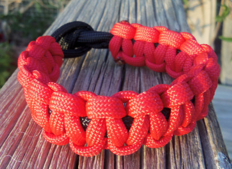 Red and Black Handmade 550 Paracord Bracelet Survival Item Boyfriend S – C  and T Custom Lures