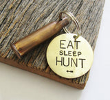Hunting Keychain for Hunter Dad Husband Hunting Gift Christmas Eat Sleep Hunt with Arrow Gift for Man Personalized Gift Idea for Boyfriend